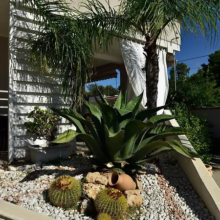 Relax Bed & Breakfast *